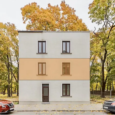 Apartment Quiet Garden Riga